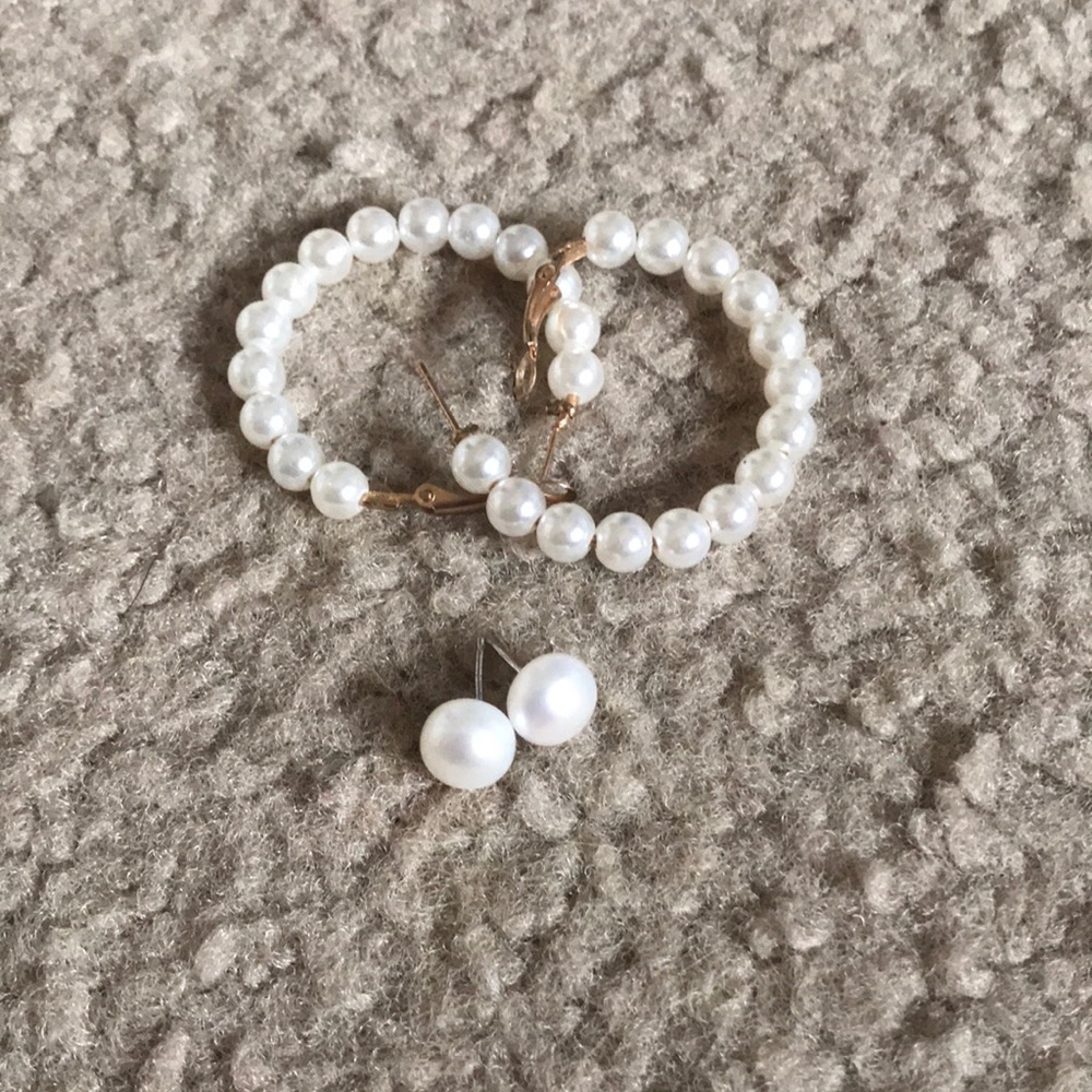 pearl earrings